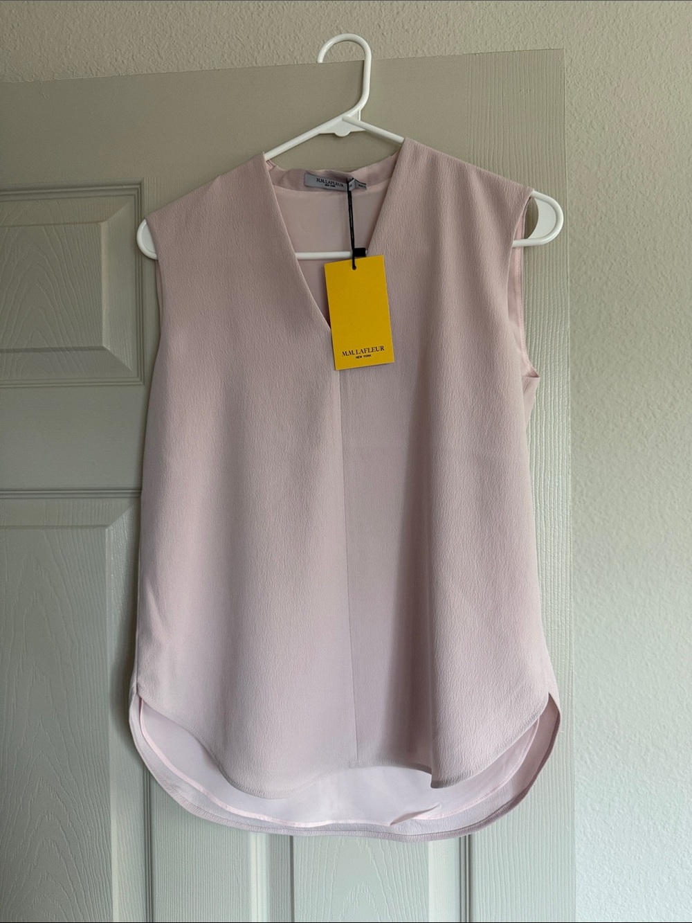 MM. Lafleur NWT Emmy 2.0 Sleeveless V-Neck Blouse - Light Pink